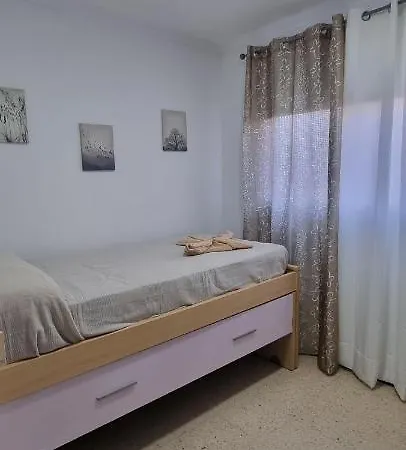 Vivienda Acerina Apartment